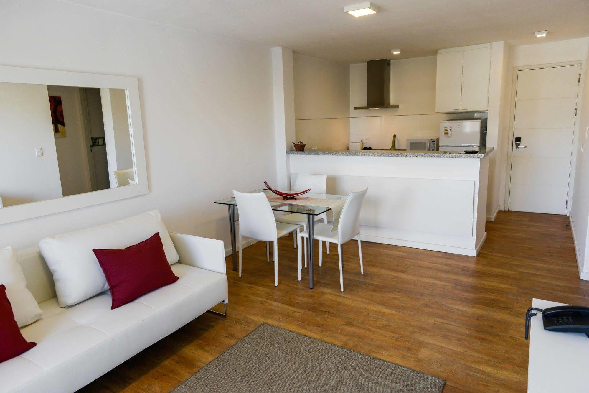 Merit Montevideo Apart & Suites Экстерьер фото